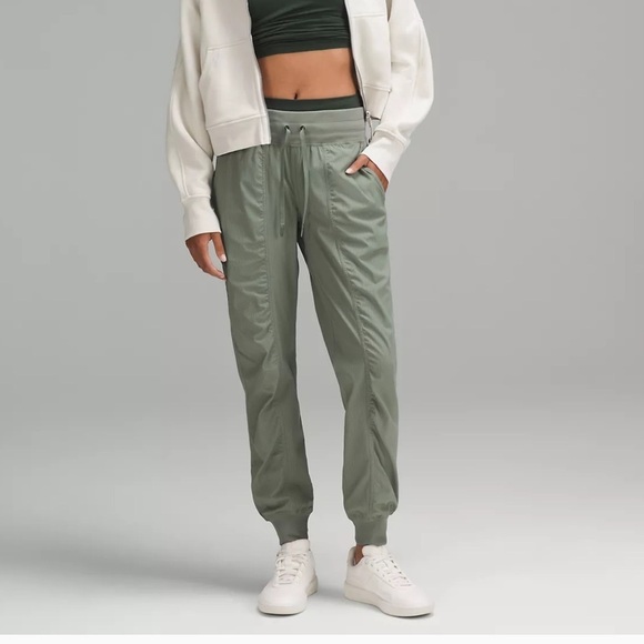 Lululemon studio pants - Picture 1 of 6